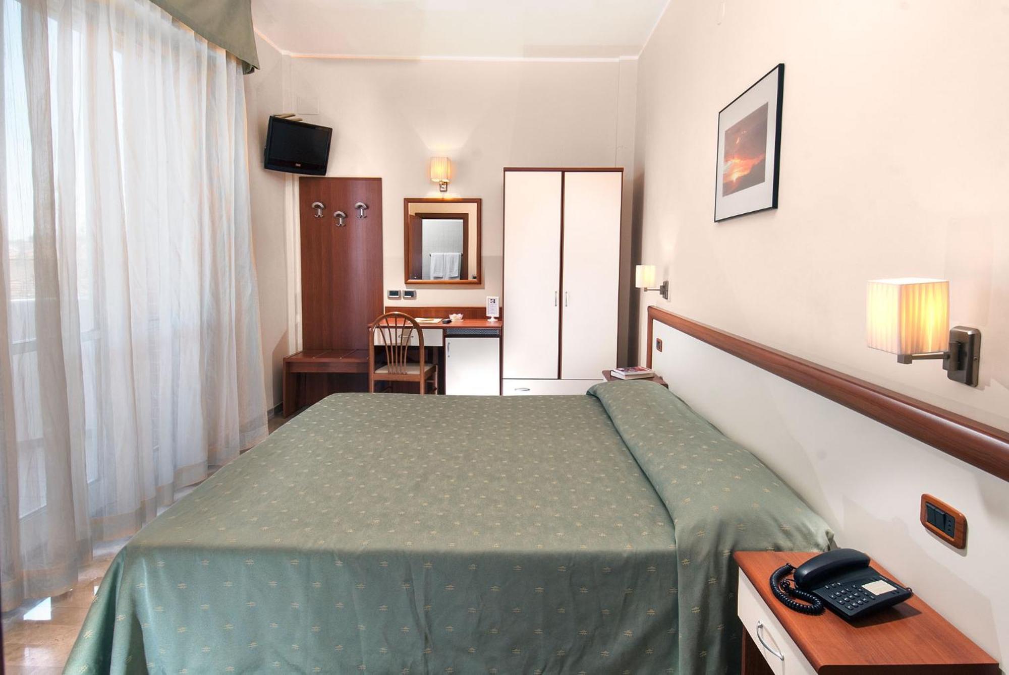 Hotel Continental Fano Kamer foto