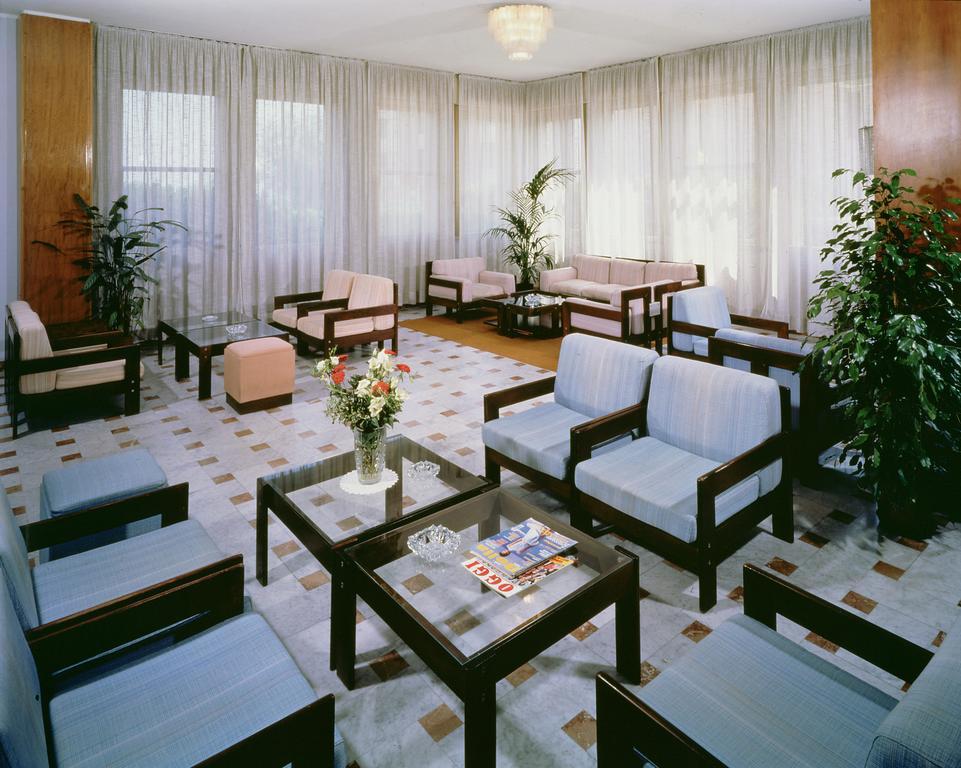 Hotel Continental Fano Buitenkant foto